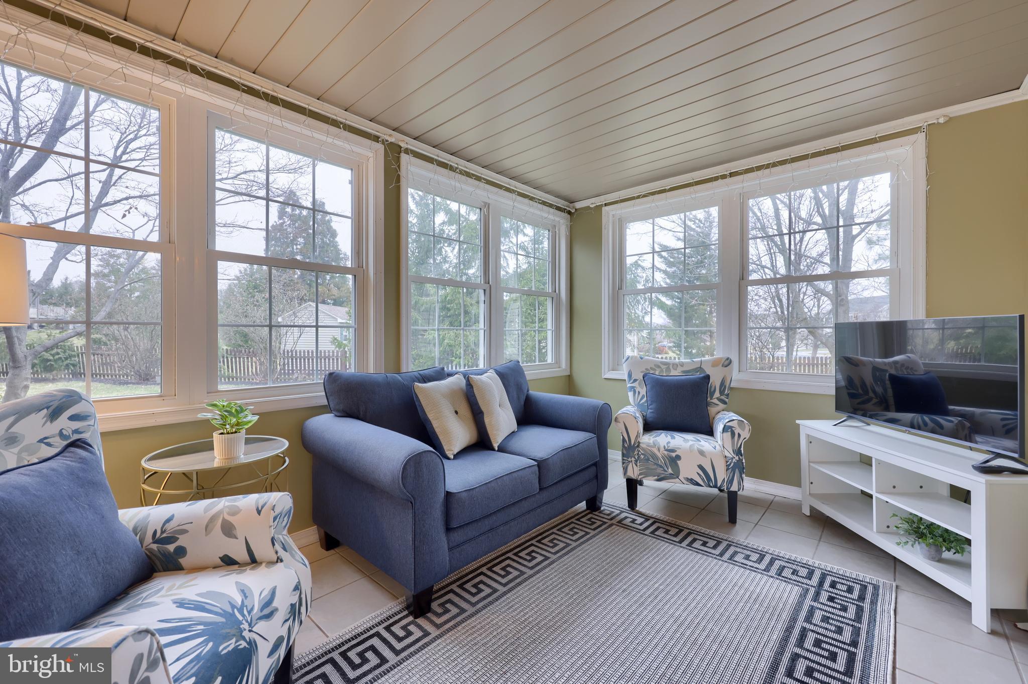 THE RIDINGS - Residential