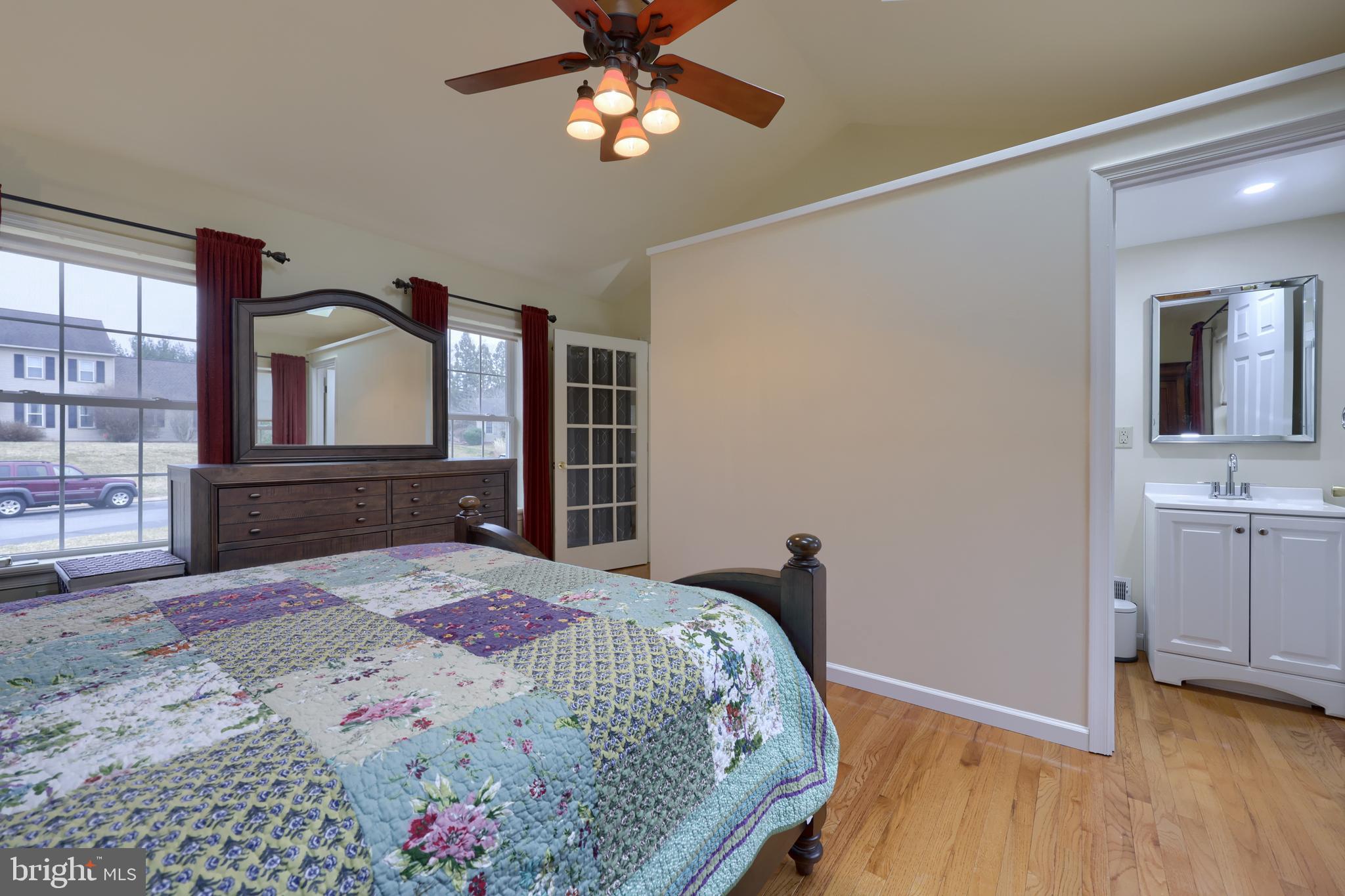 THE RIDINGS - Residential