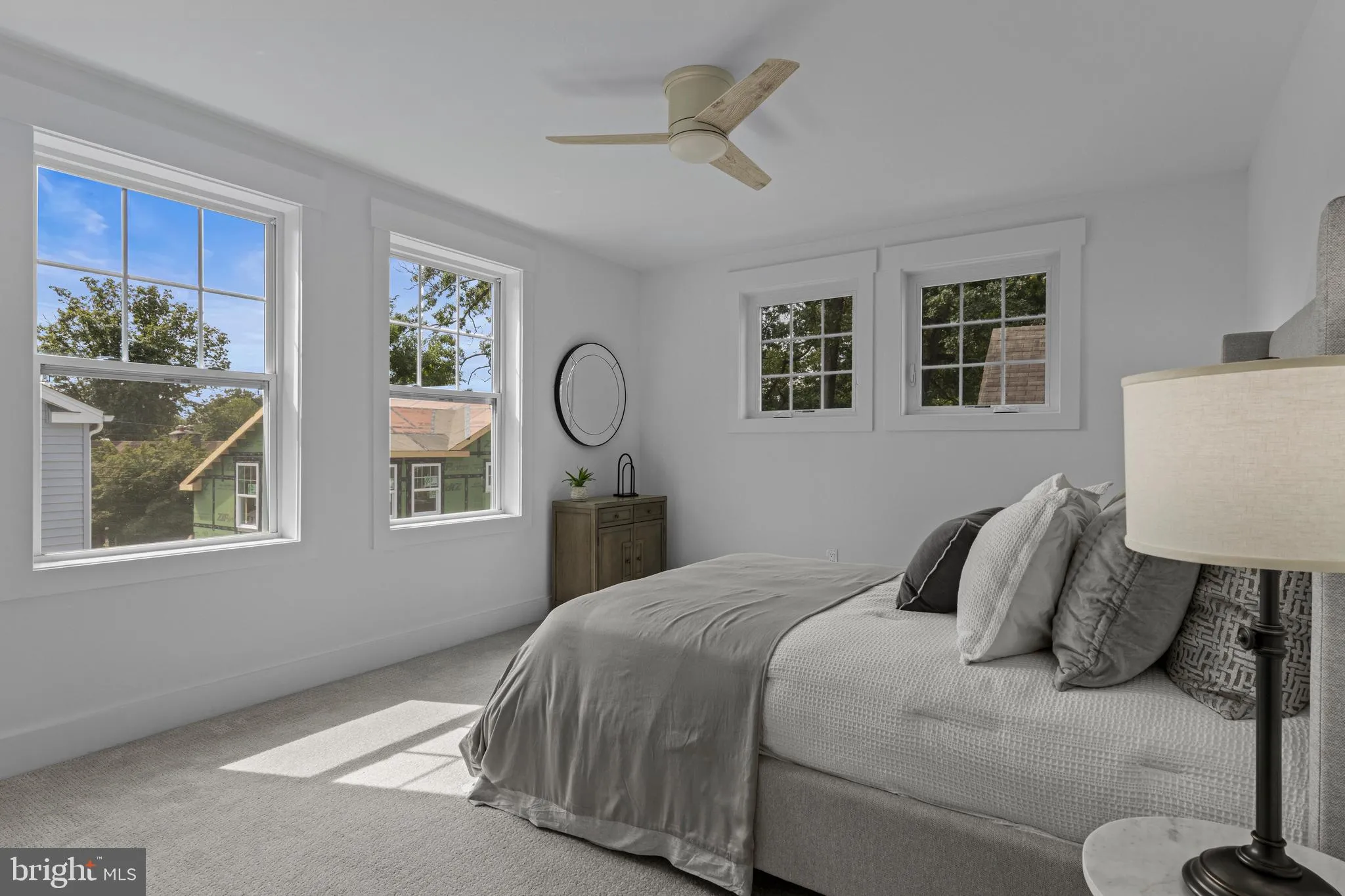 Narberth, Pennsylvania 19072, United States, 4 Bedrooms Bedrooms, ,5 BathroomsBathrooms,Residential,Active,203058