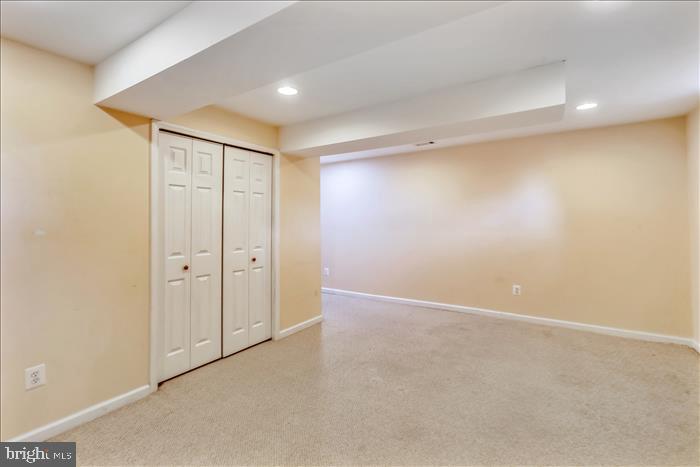 FAIR OAKS ESTATES - Residential