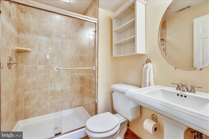 FAIR OAKS ESTATES - Residential