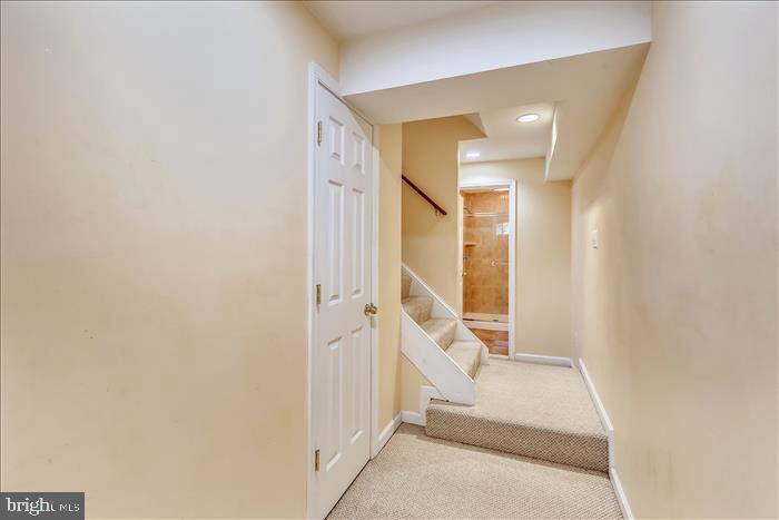 FAIR OAKS ESTATES - Residential