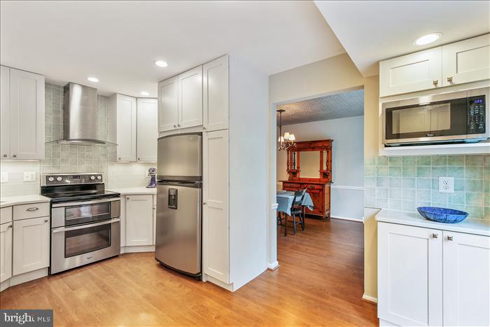 FAIR OAKS ESTATES - Residential