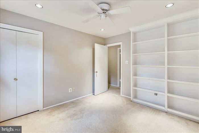 FAIR OAKS ESTATES - Residential