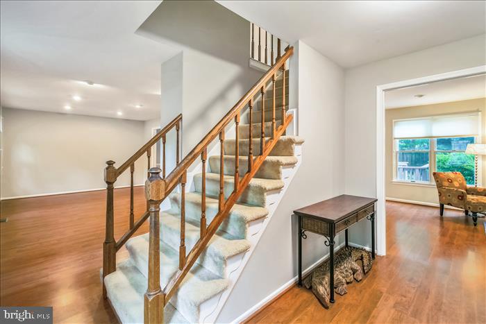 FAIR OAKS ESTATES - Residential