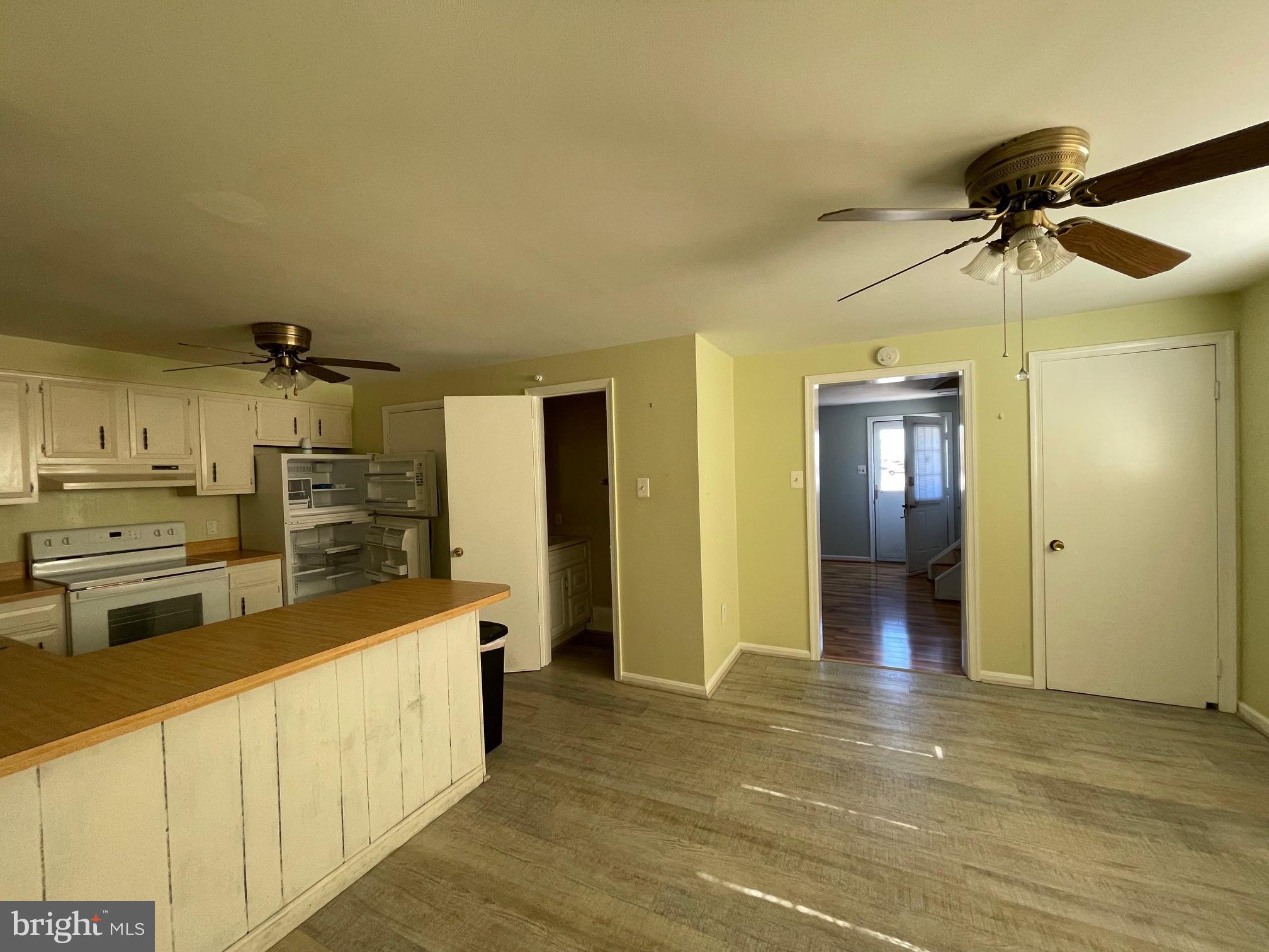 CAINE WOODS - Residential Lease