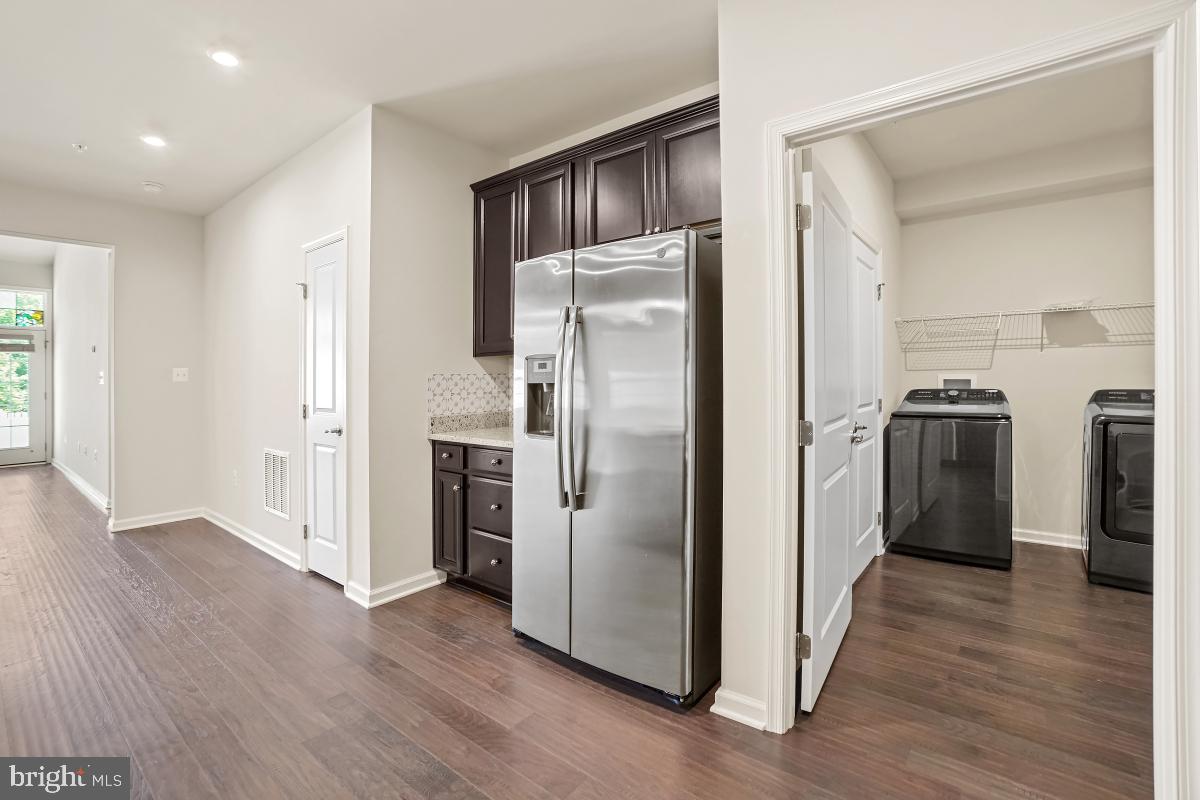 BALLENGER RUN - Residential