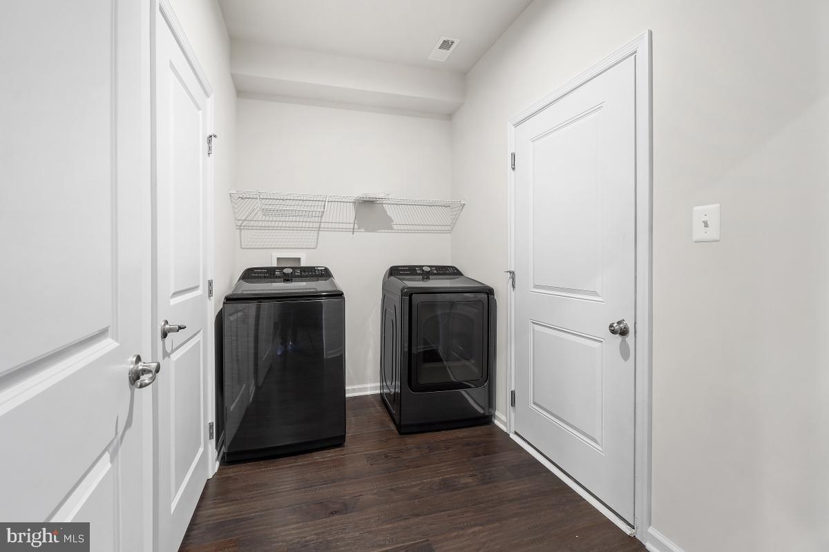 BALLENGER RUN - Residential