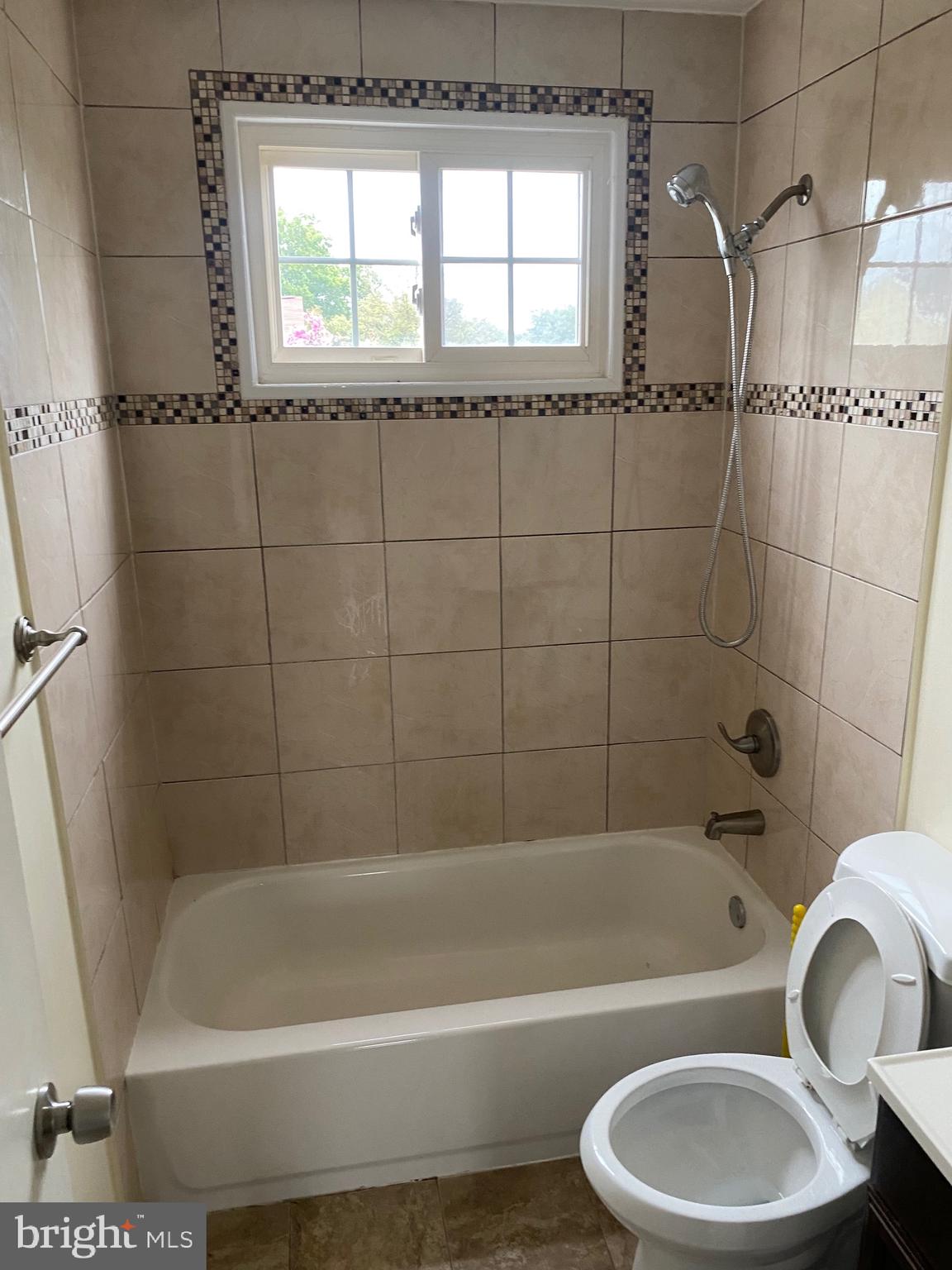 ANDOVER HEIGHTS - Residential