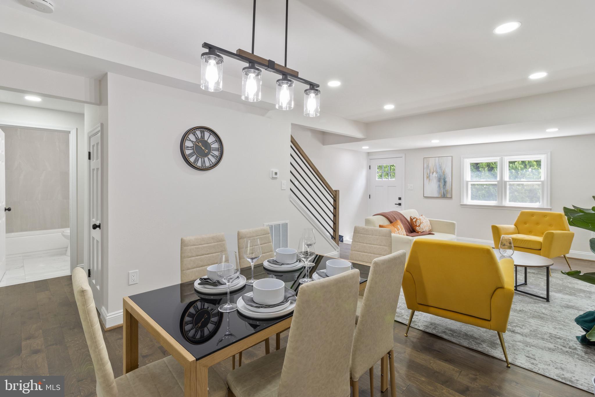 BRENTWOOD - Residential