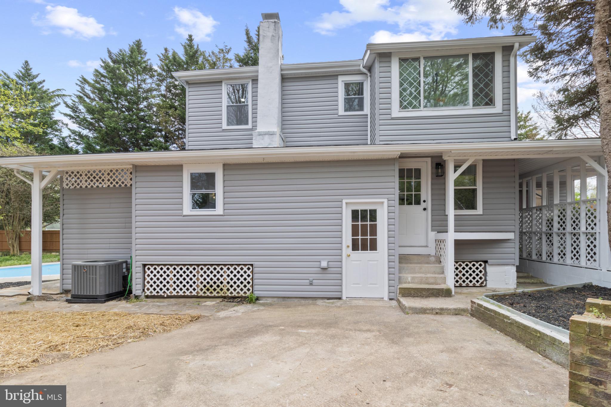 BRENTWOOD - Residential