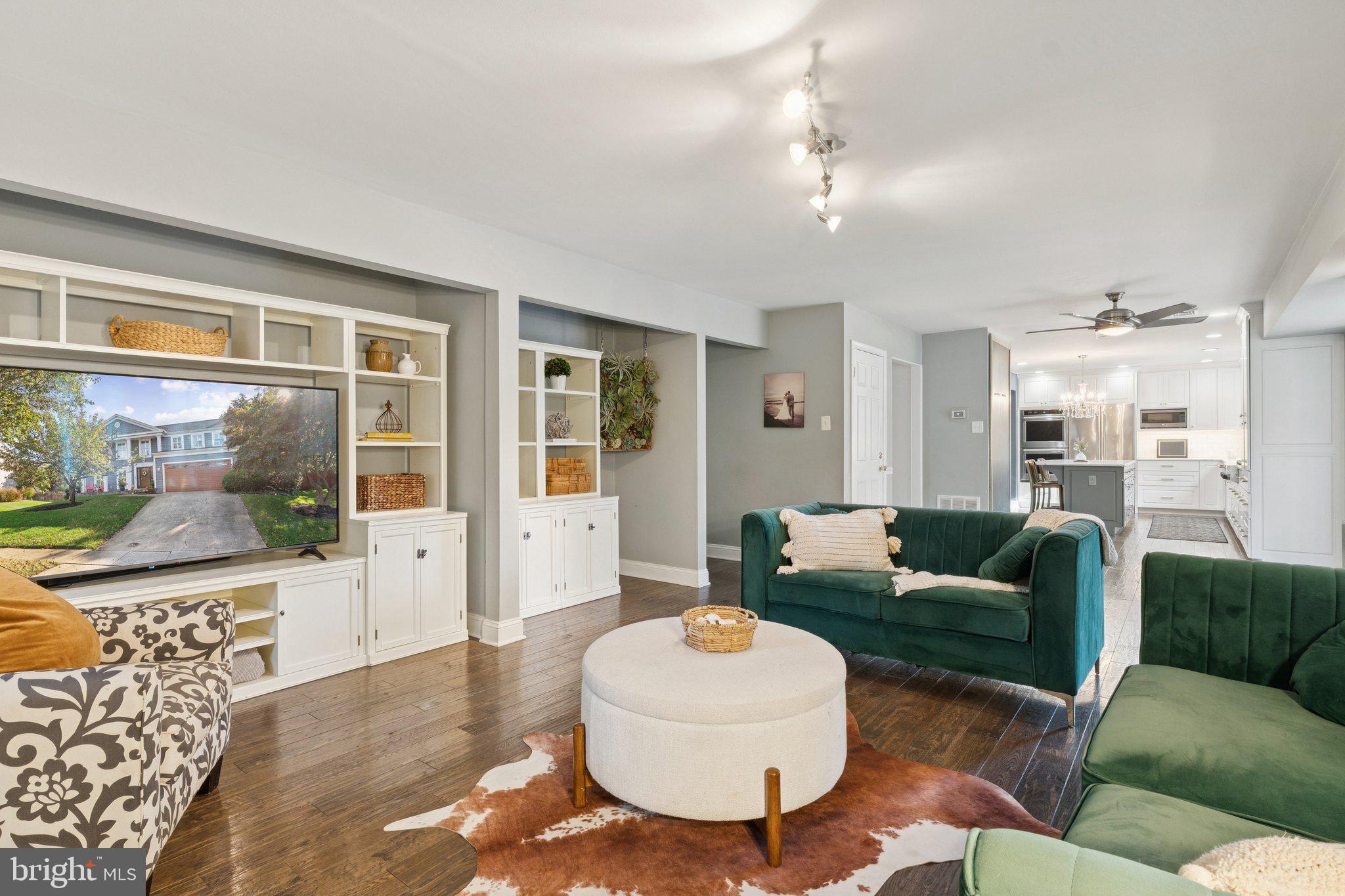 ANNAPOLIS COVE - Residential