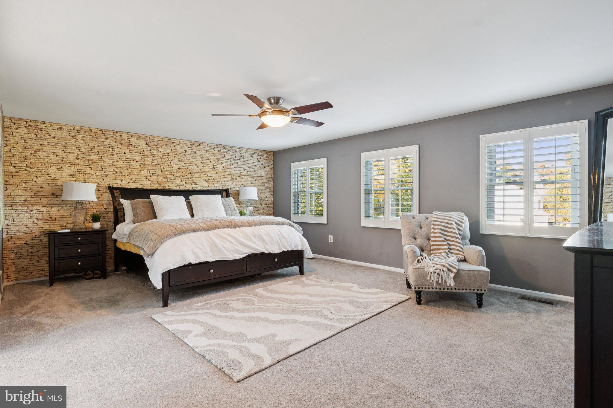 ANNAPOLIS COVE - Residential