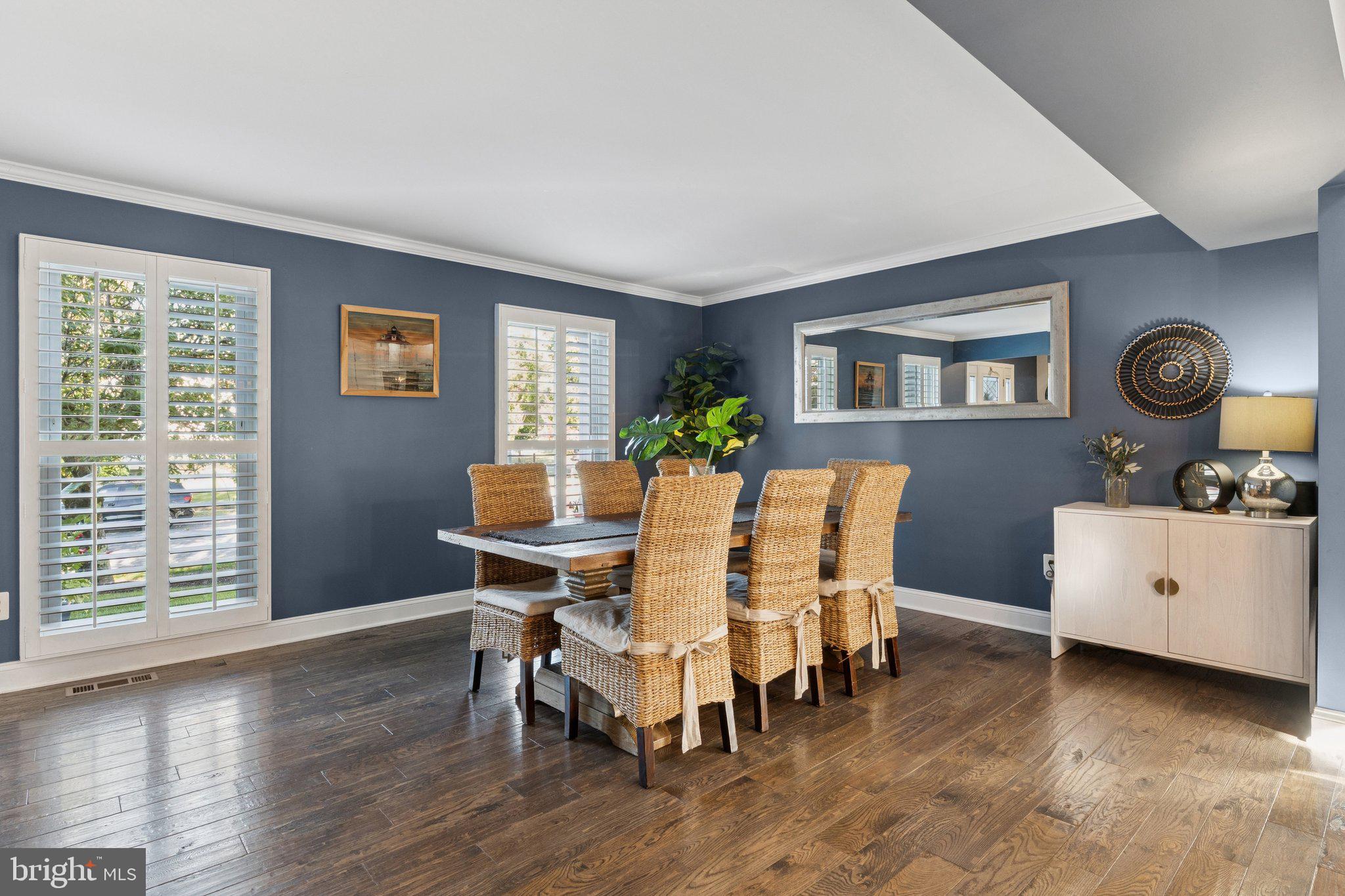 ANNAPOLIS COVE - Residential