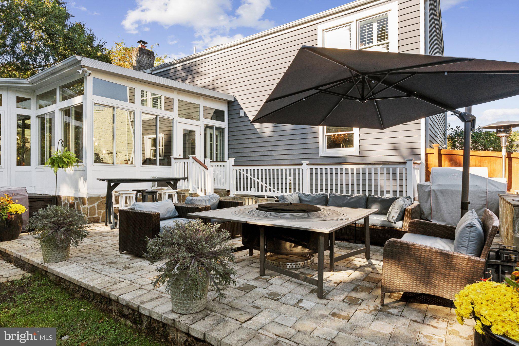 ANNAPOLIS COVE - Residential