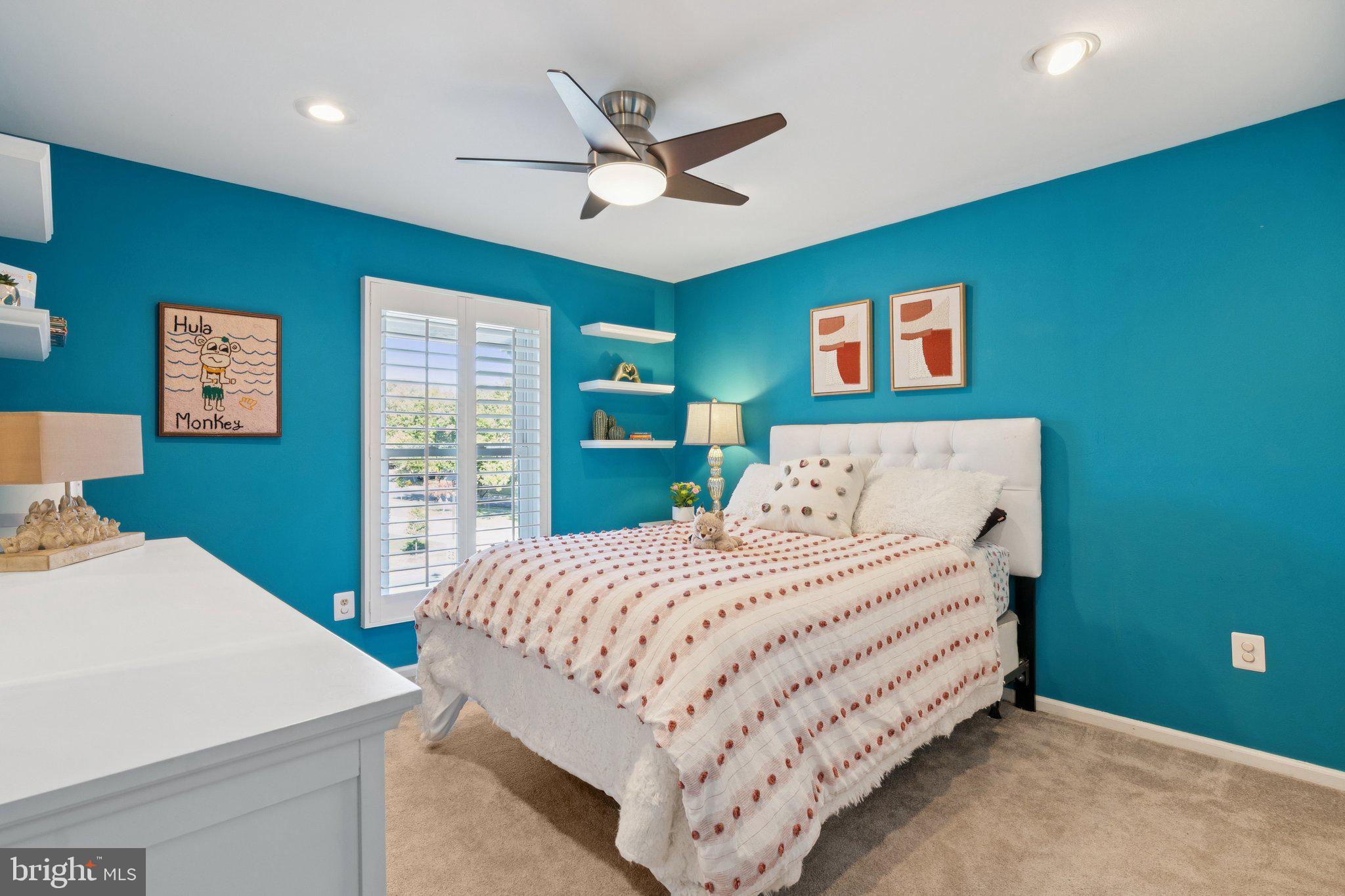 ANNAPOLIS COVE - Residential