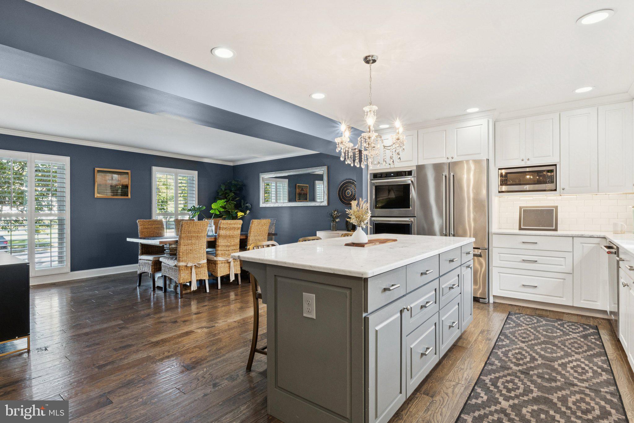 ANNAPOLIS COVE - Residential