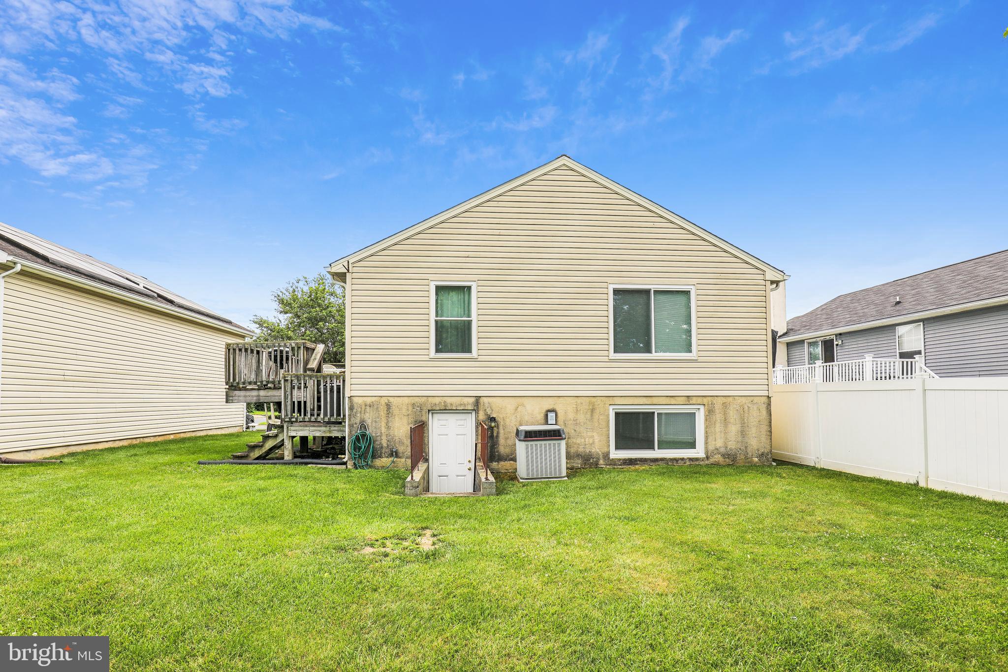 HILLSDALE - Residential