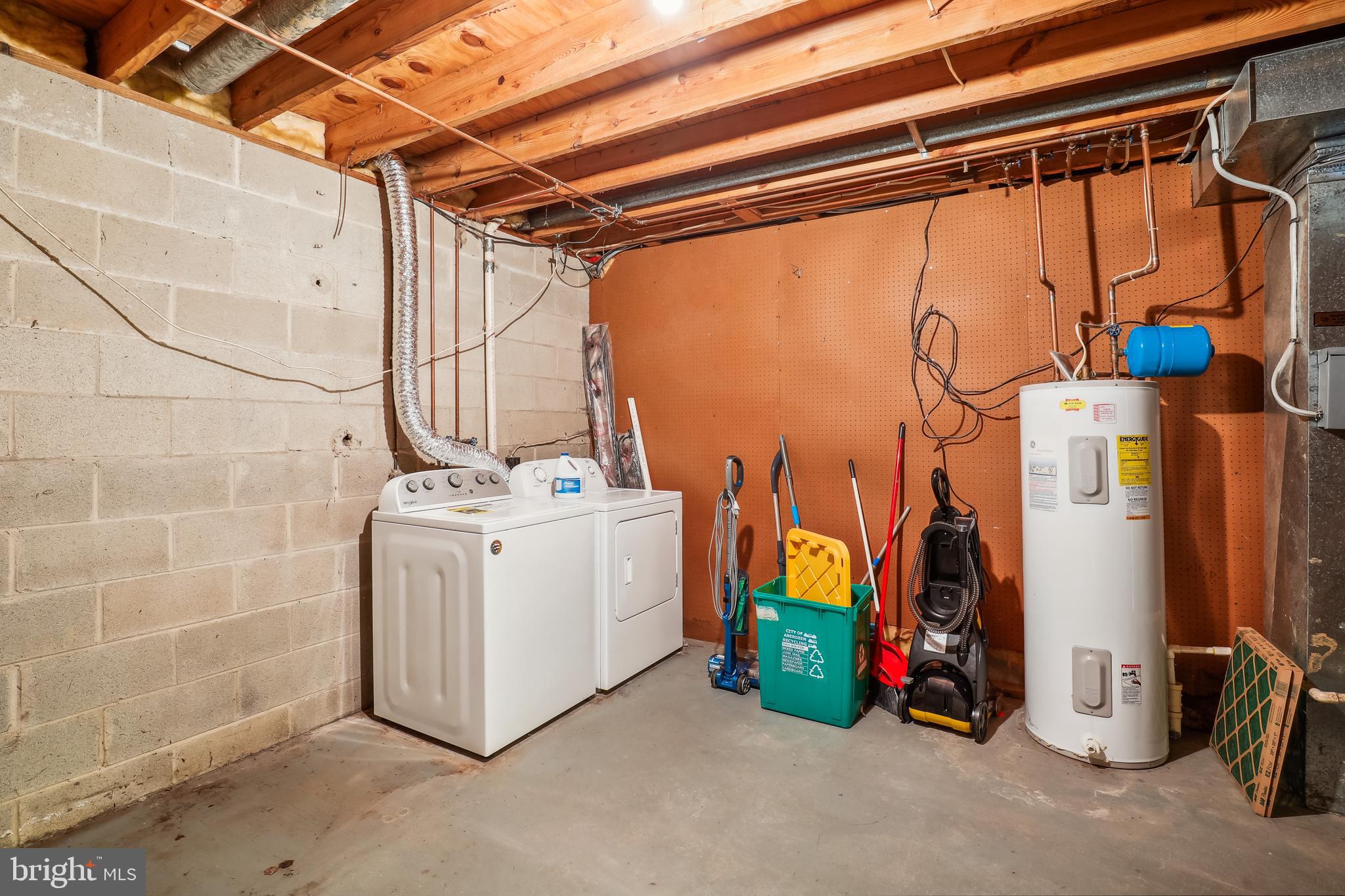 HILLSDALE - Residential