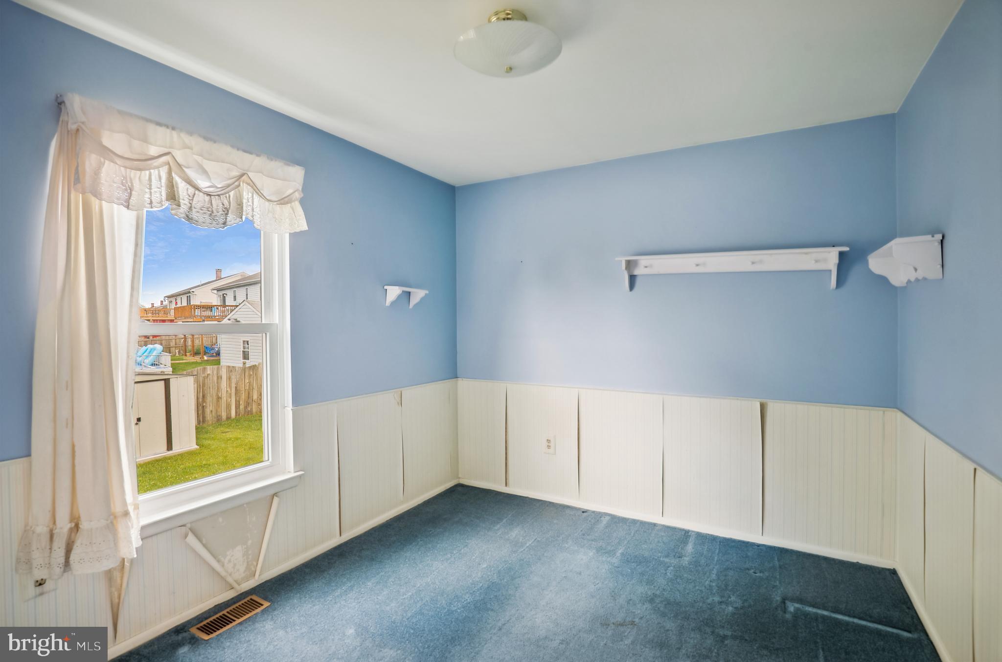 HILLSDALE - Residential