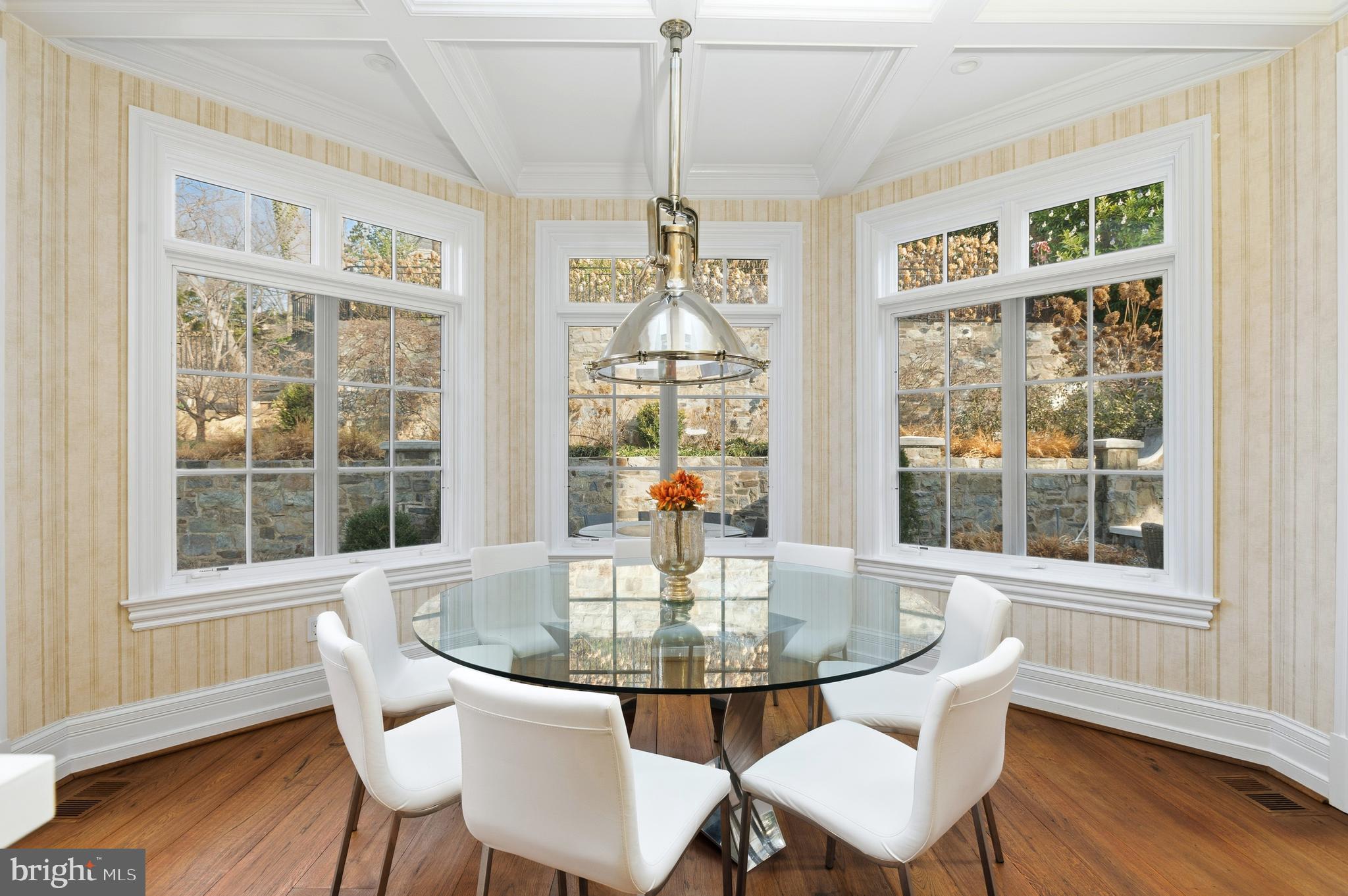 SPRING VALLEY - Residential