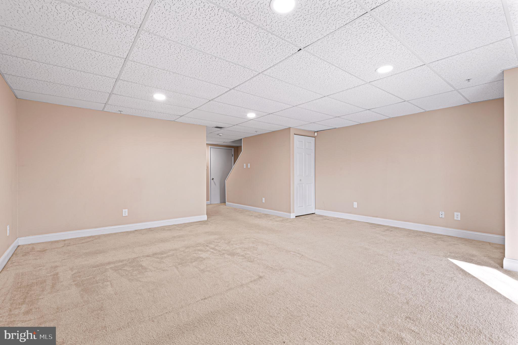 CEDARSIDE FARM - Residential Lease