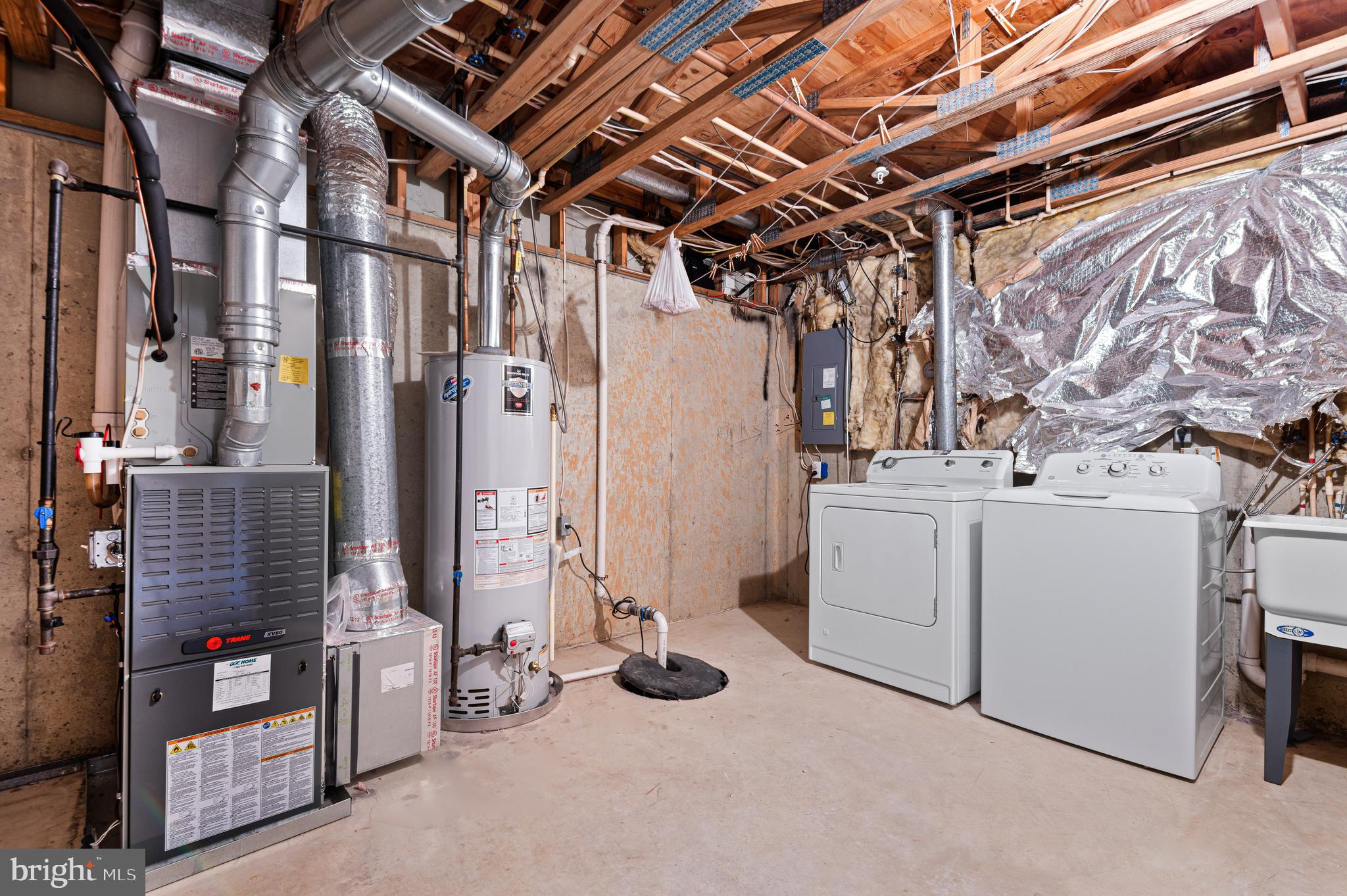 CEDARSIDE FARM - Residential Lease