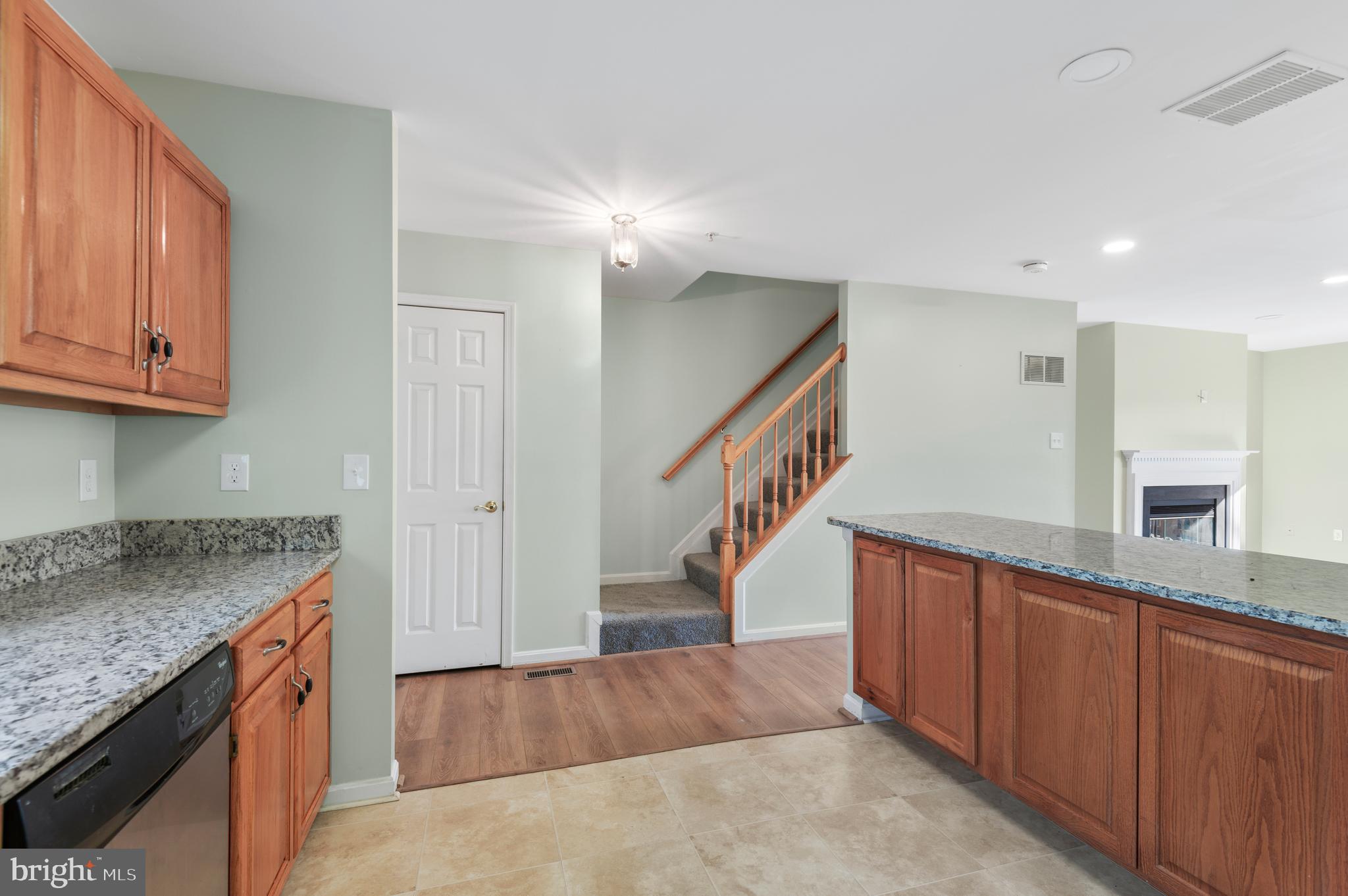 CEDARSIDE FARM - Residential Lease