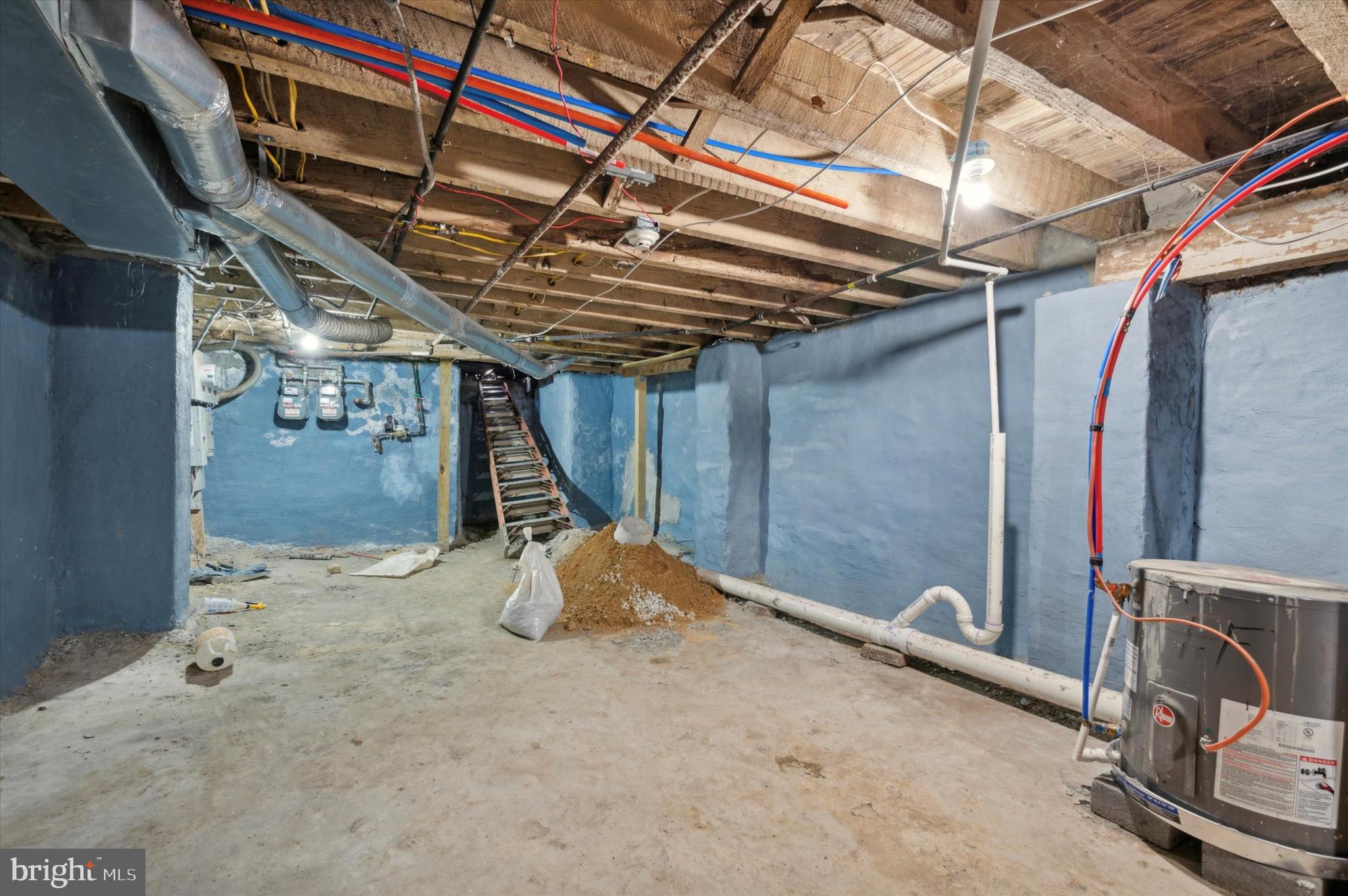 WALNUT HILL - Residential Income