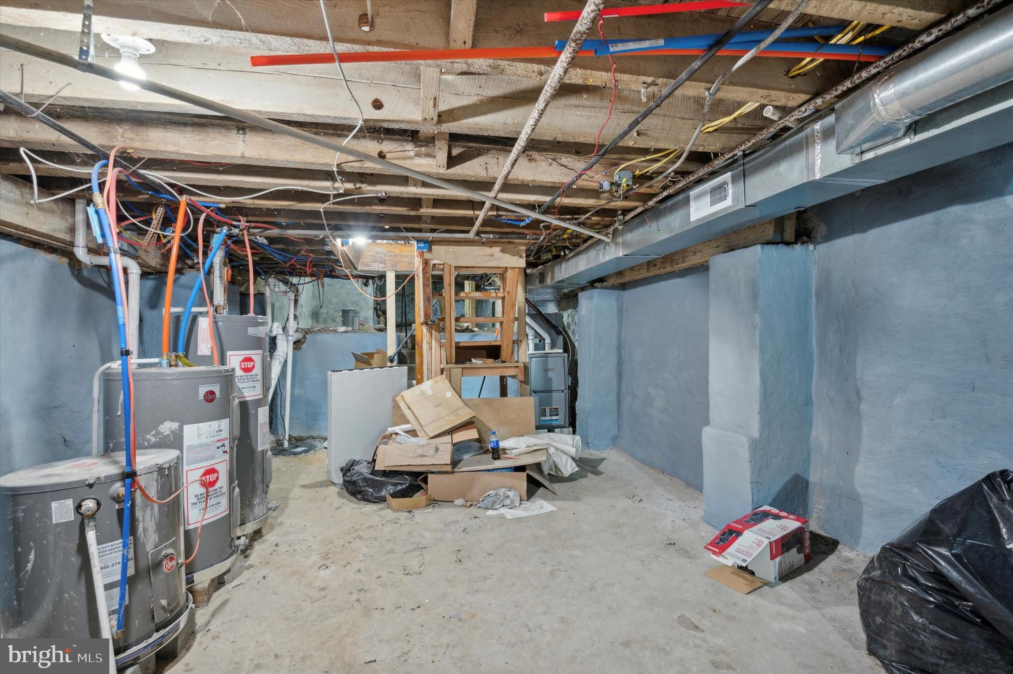 WALNUT HILL - Residential Income