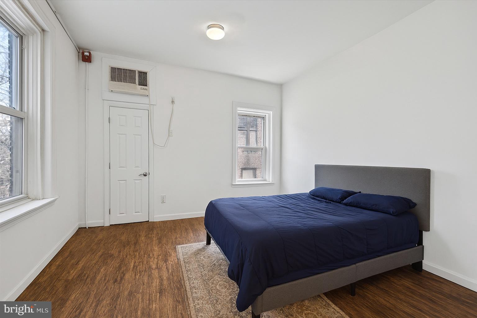 WALNUT HILL - Residential Income