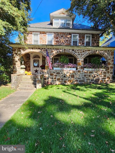 Homes For Sale - 225 W Commerce Street<br/> BRIDGETON, NJ 08302