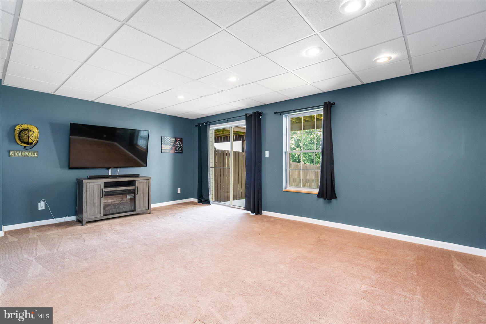 WINTERS RUN MANOR - Residential