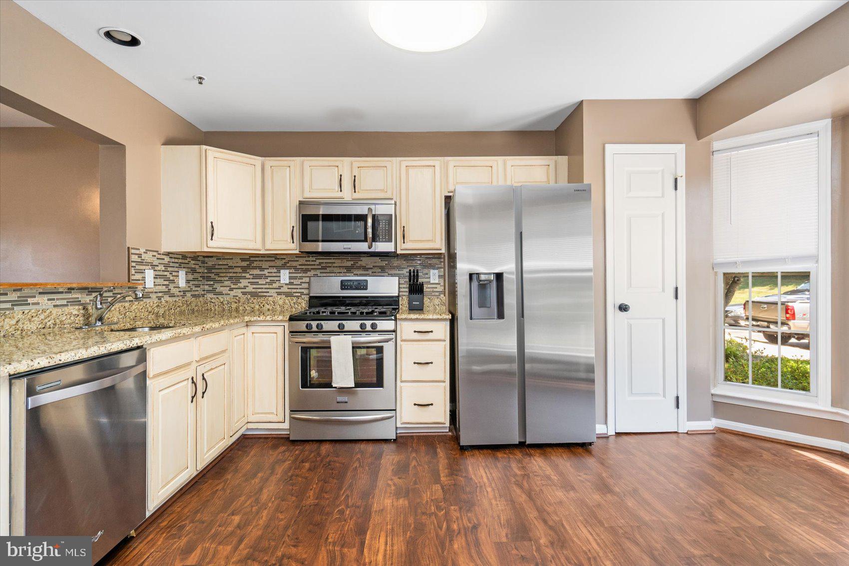 WINTERS RUN MANOR - Residential