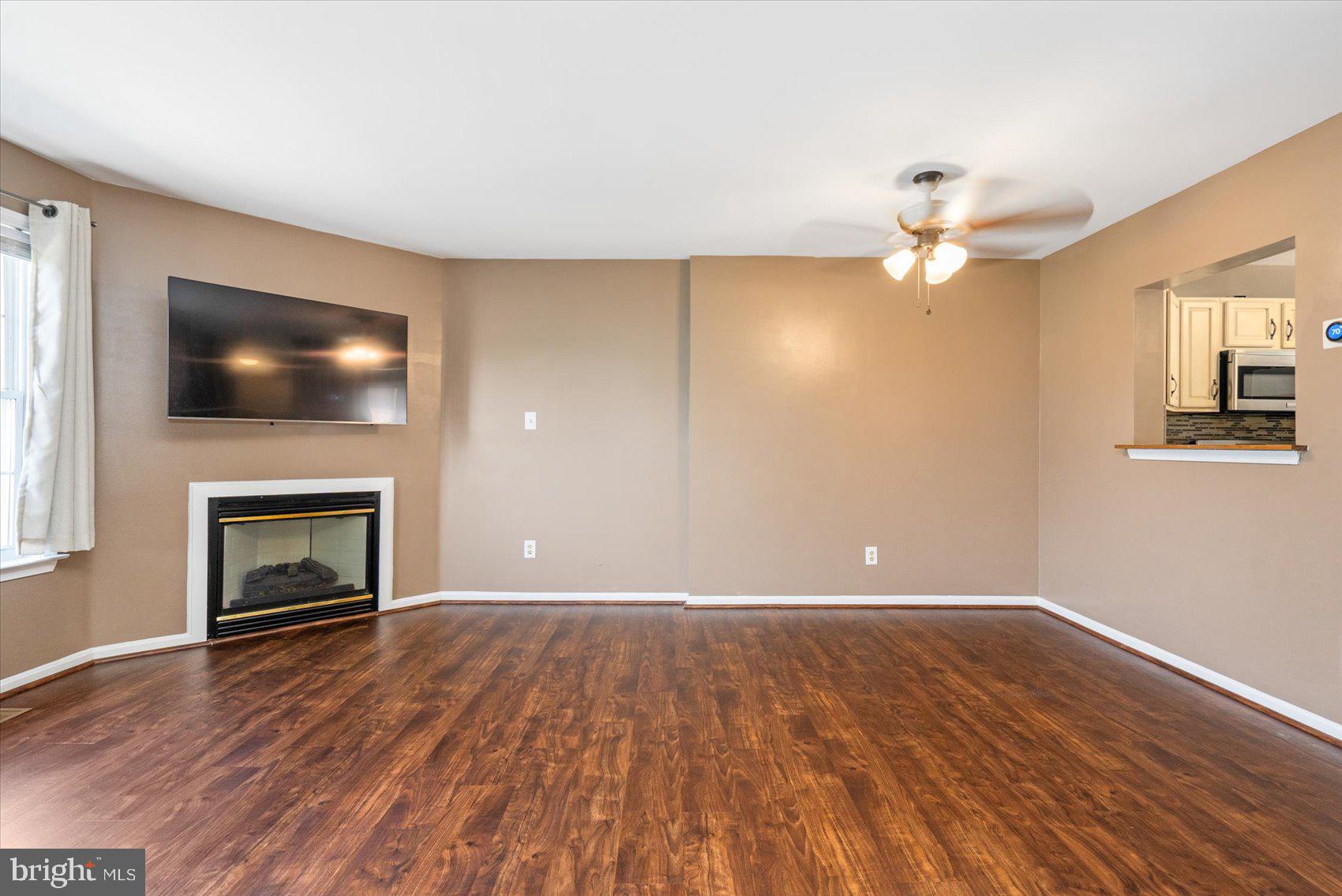 WINTERS RUN MANOR - Residential