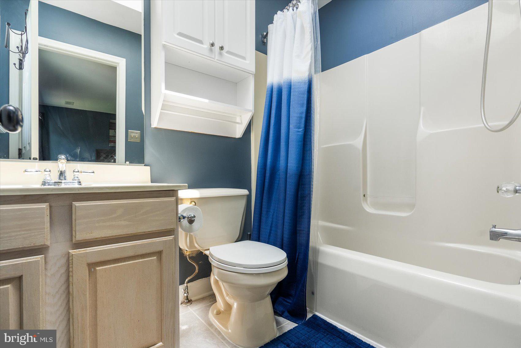 WINTERS RUN MANOR - Residential