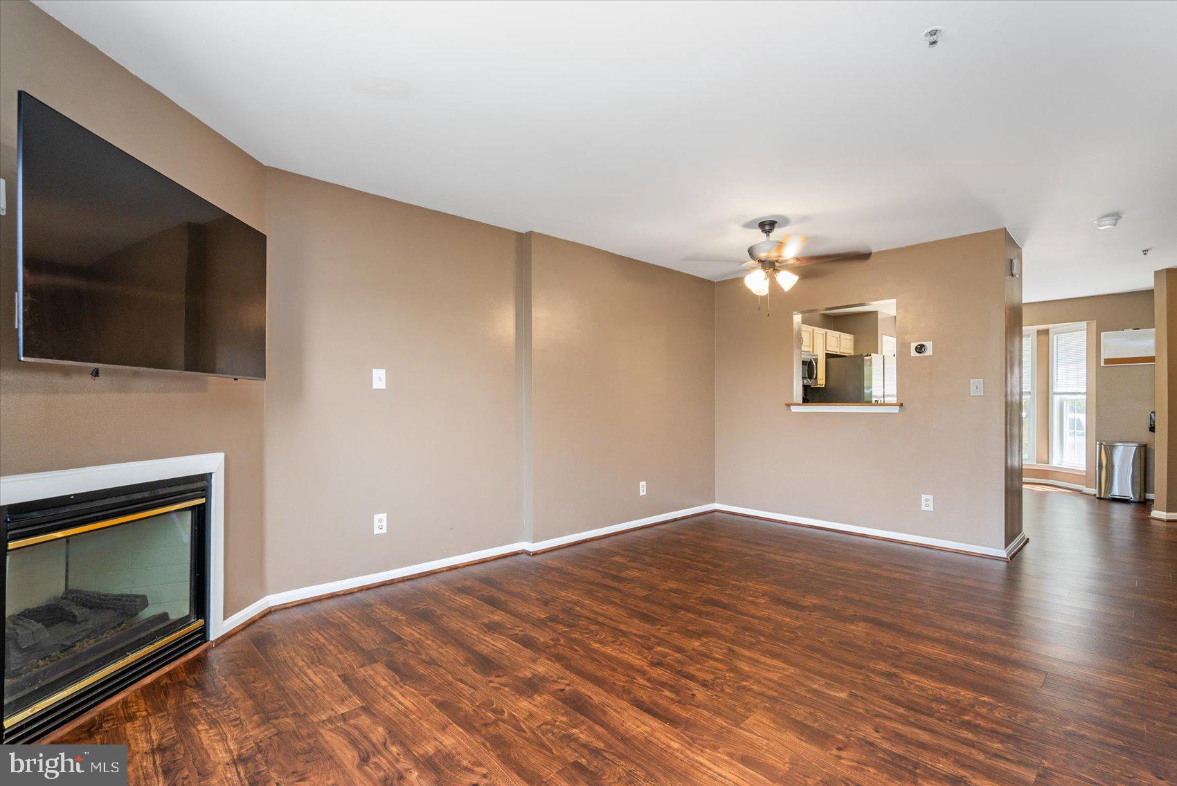 WINTERS RUN MANOR - Residential