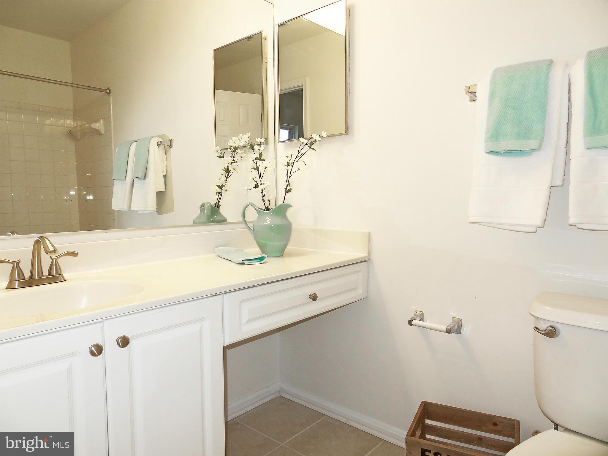 CROFTON VALLEY - Residential