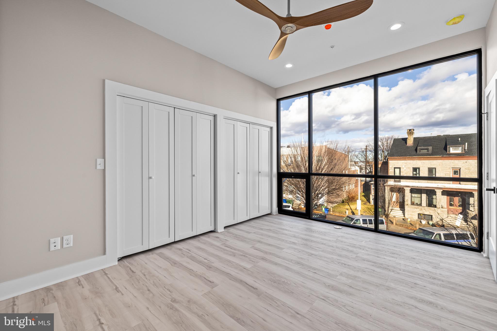 HIGHLANDTOWN - Residential Lease