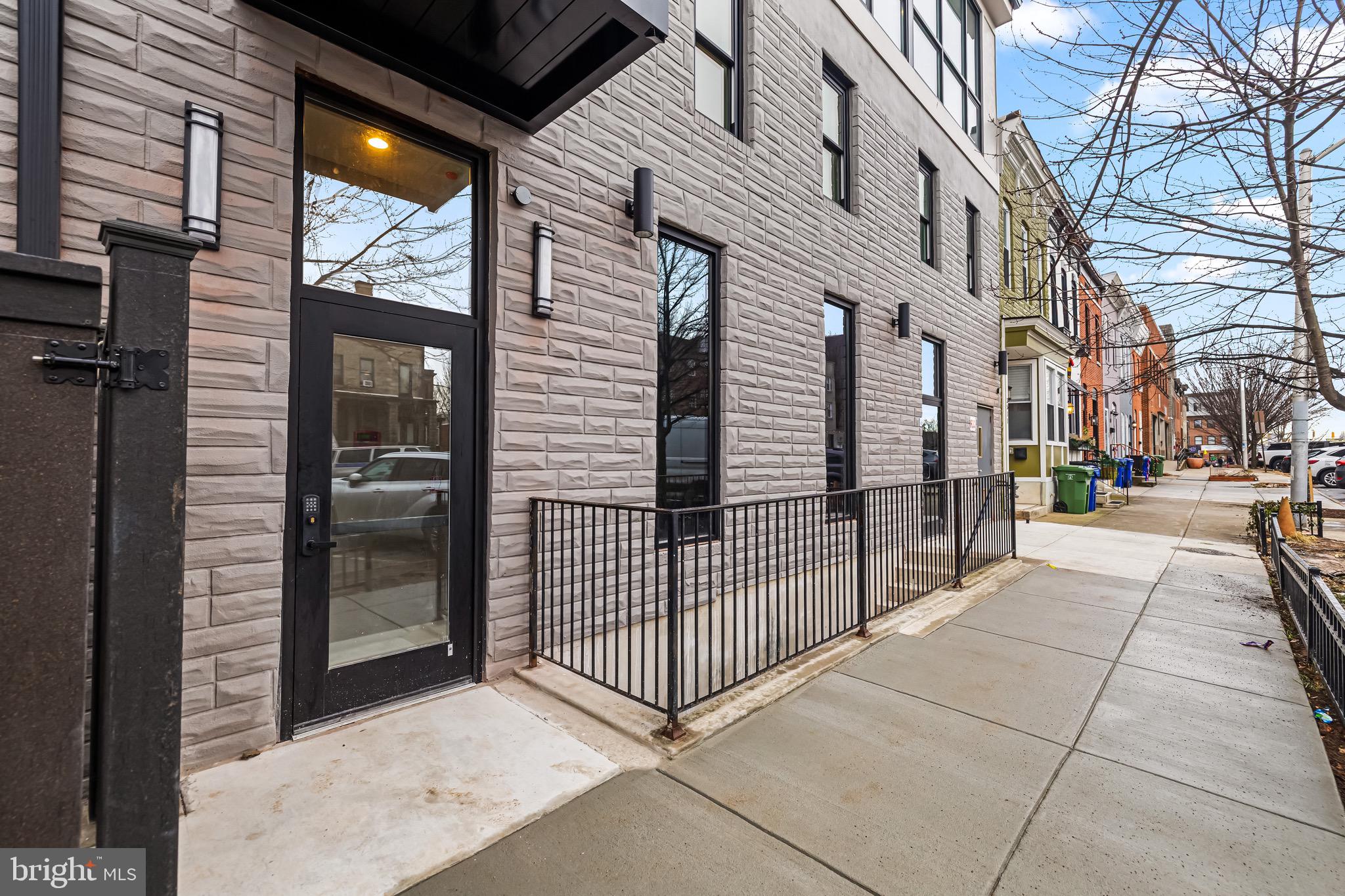 HIGHLANDTOWN - Residential Lease
