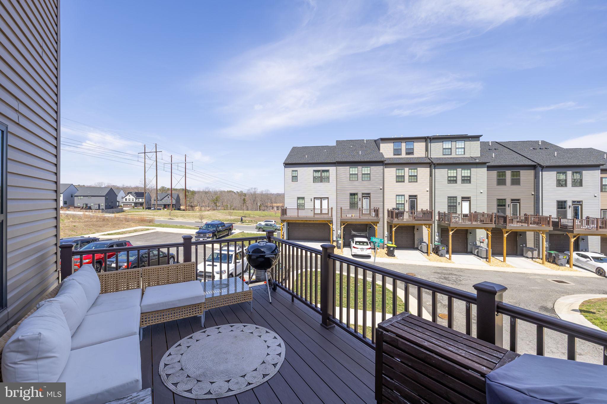 FREDERICKSBURG - Residential