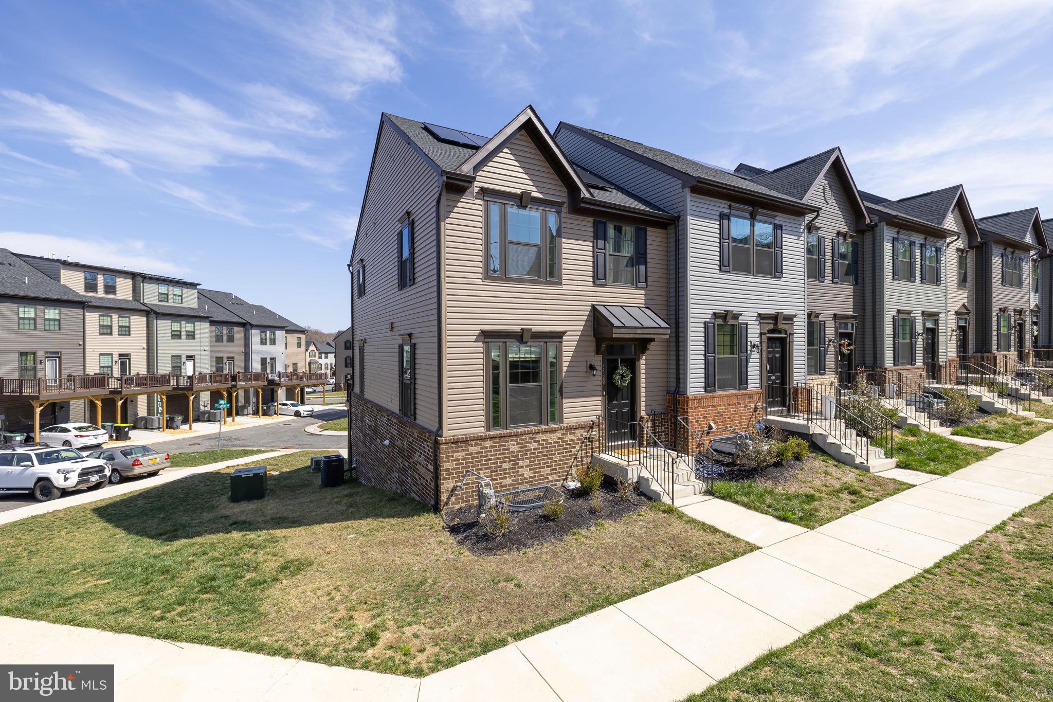 FREDERICKSBURG - Residential