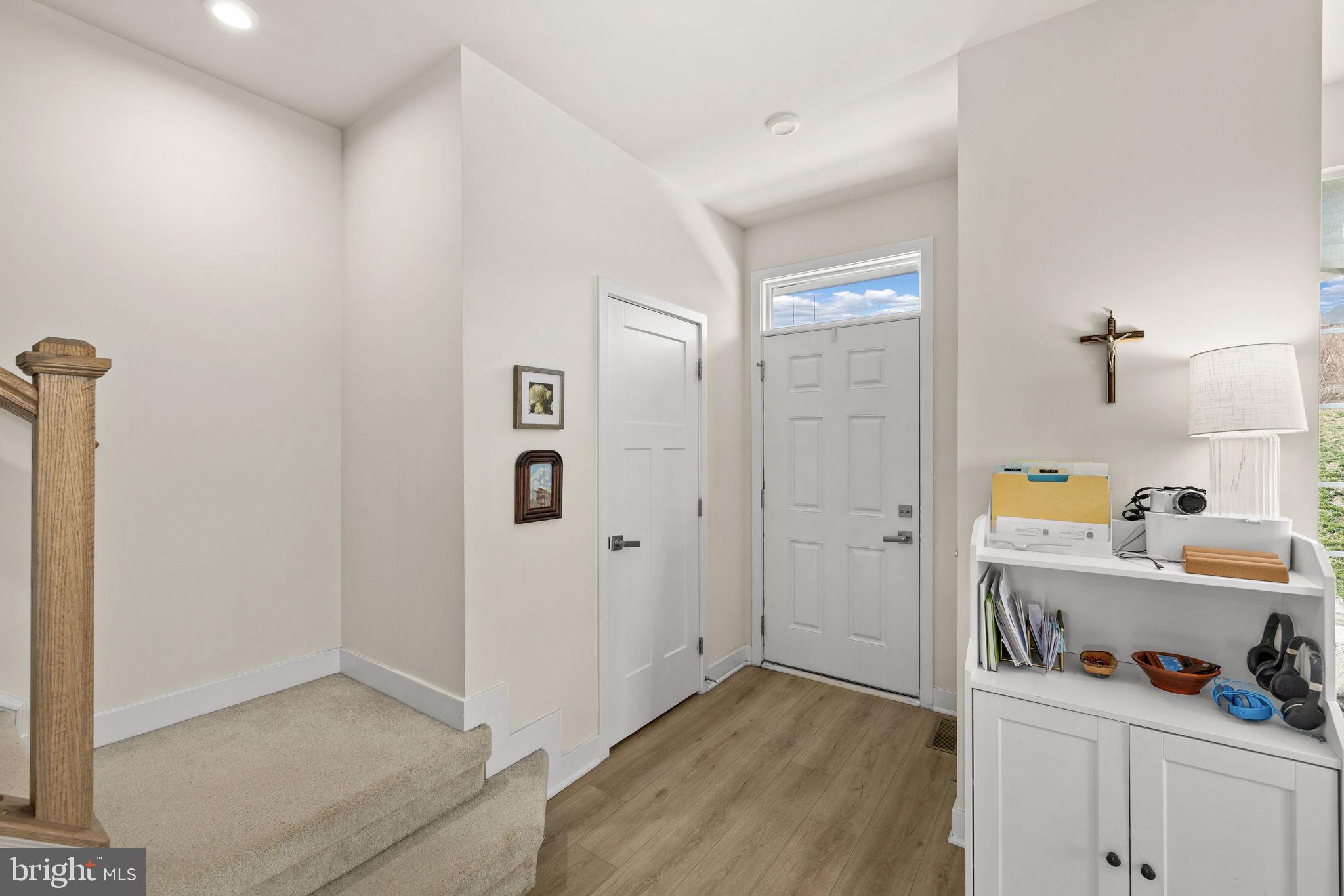 FREDERICKSBURG - Residential