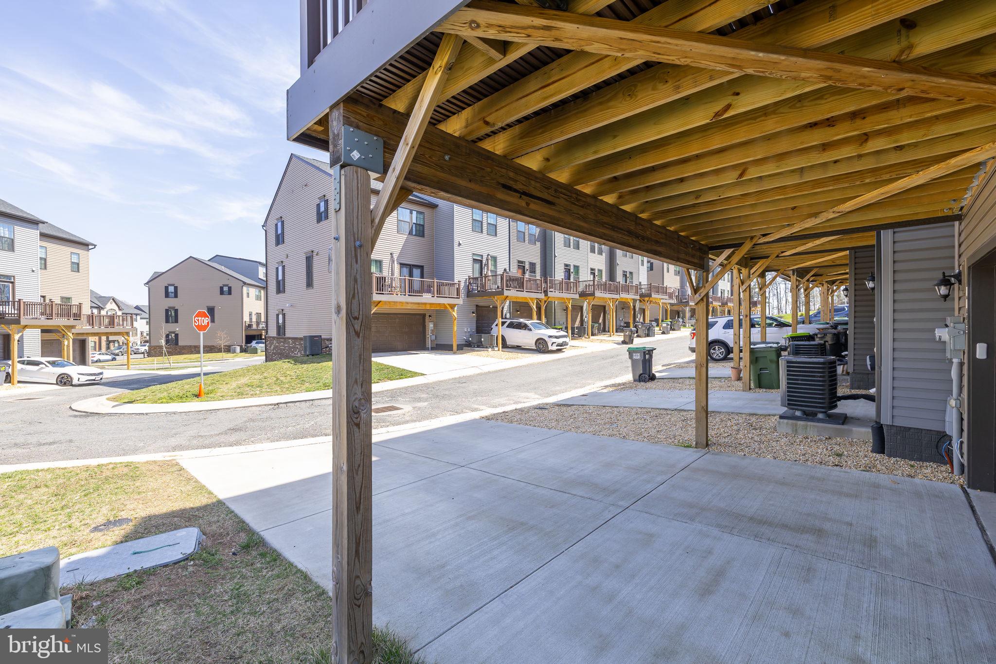 FREDERICKSBURG - Residential