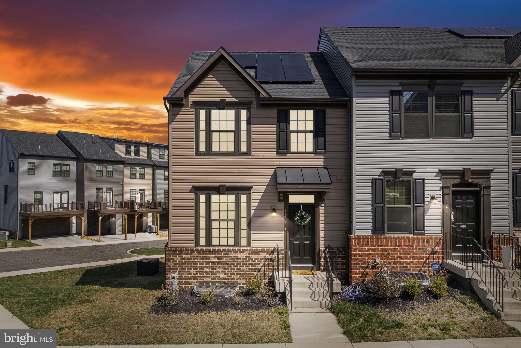 FREDERICKSBURG - Residential