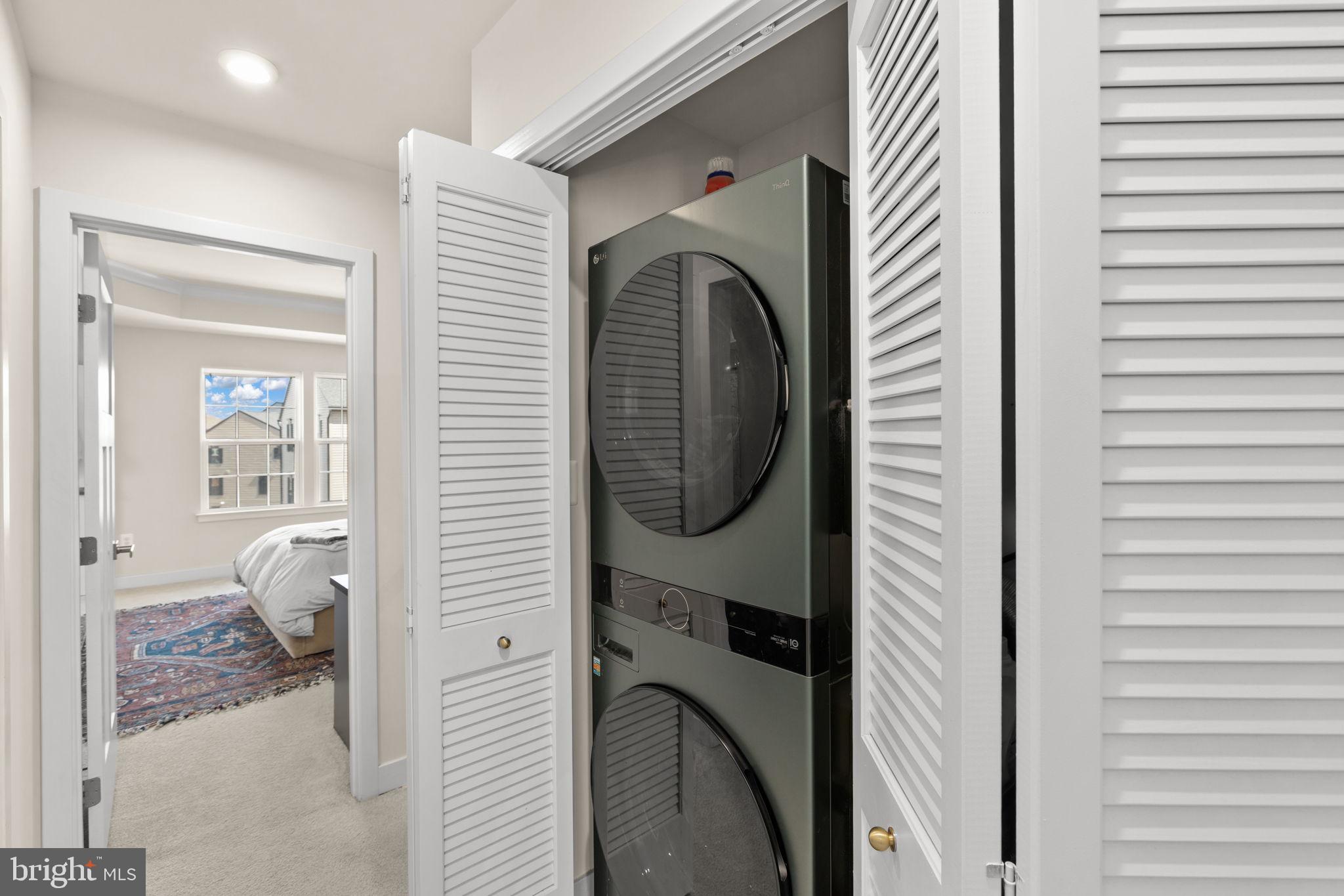 FREDERICKSBURG - Residential