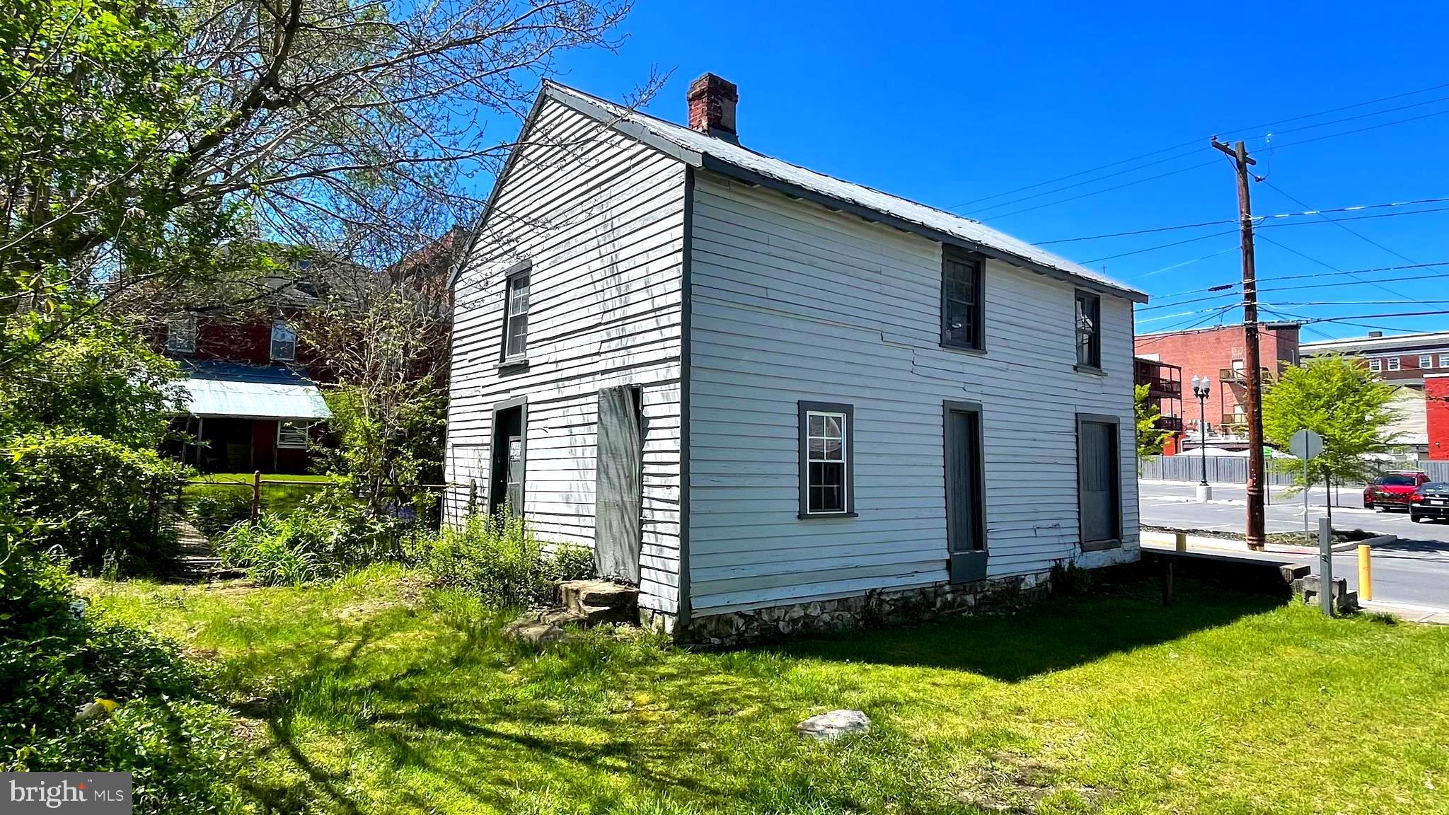 CITY OF MARTINSBURG - Commercial Sale