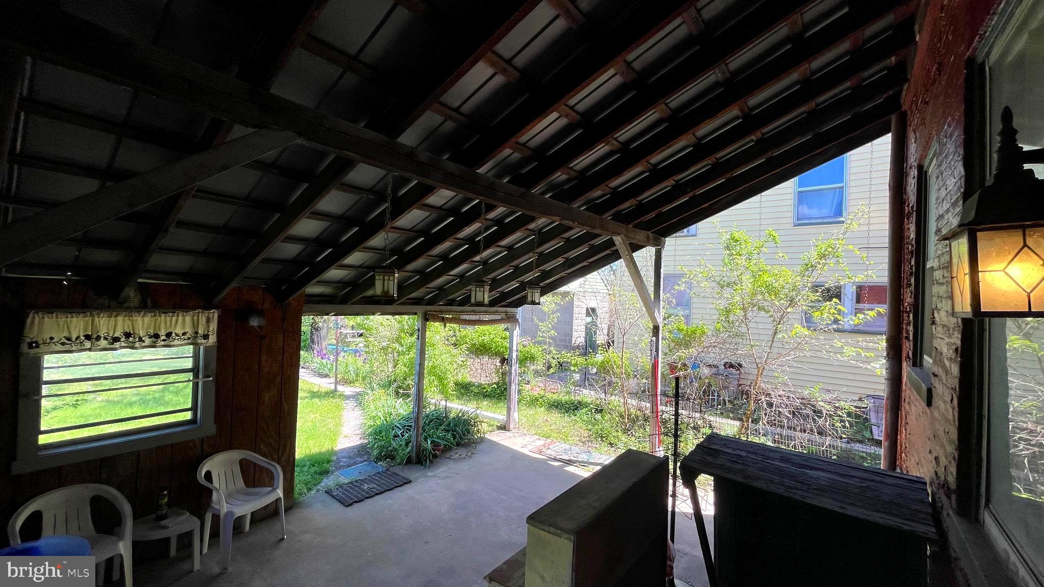 CITY OF MARTINSBURG - Commercial Sale