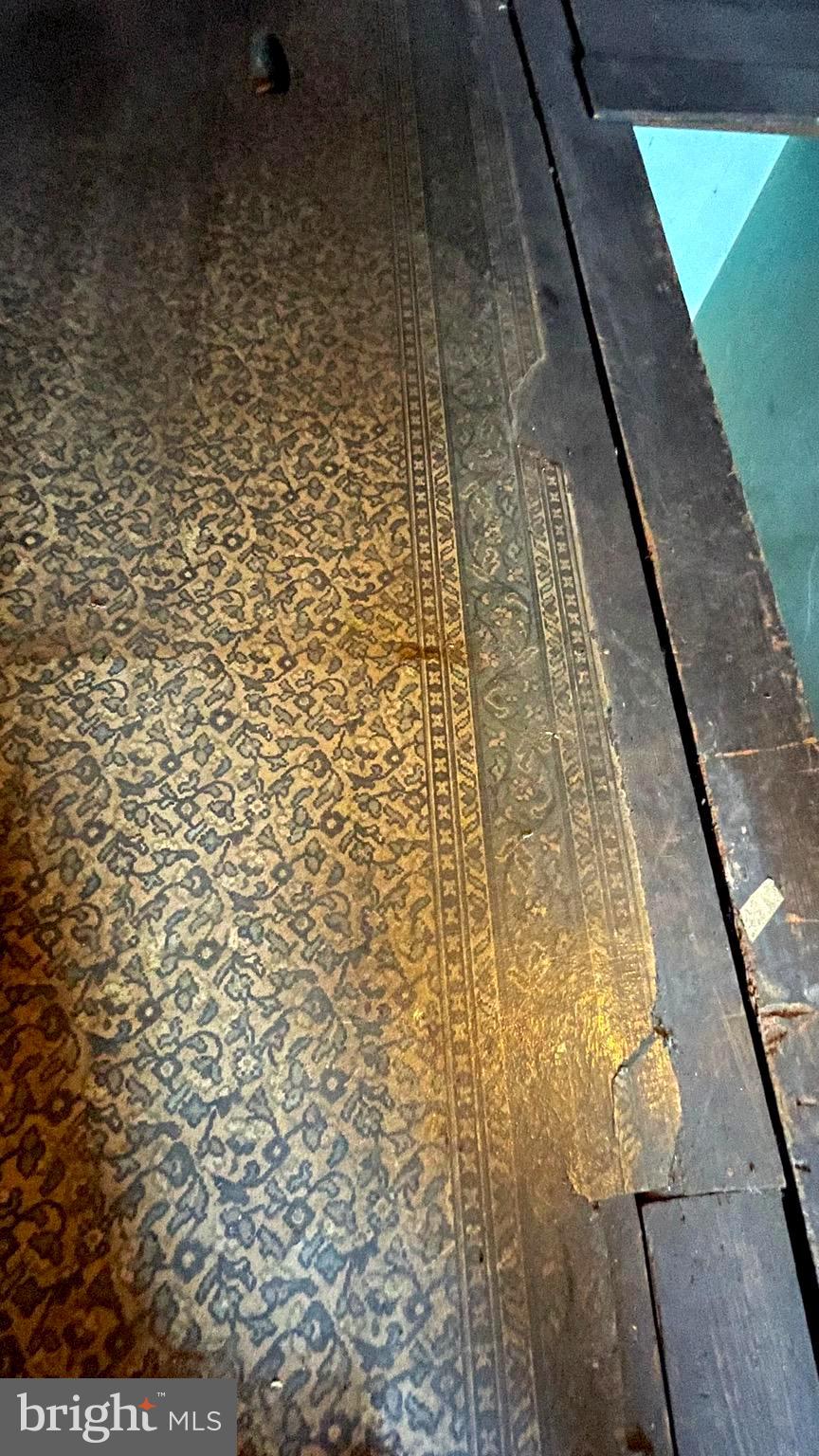 CITY OF MARTINSBURG - Commercial Sale