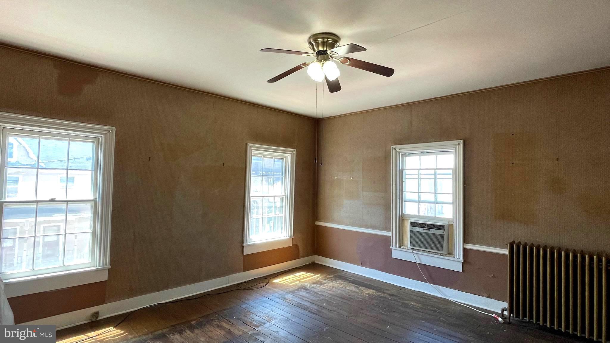 CITY OF MARTINSBURG - Commercial Sale